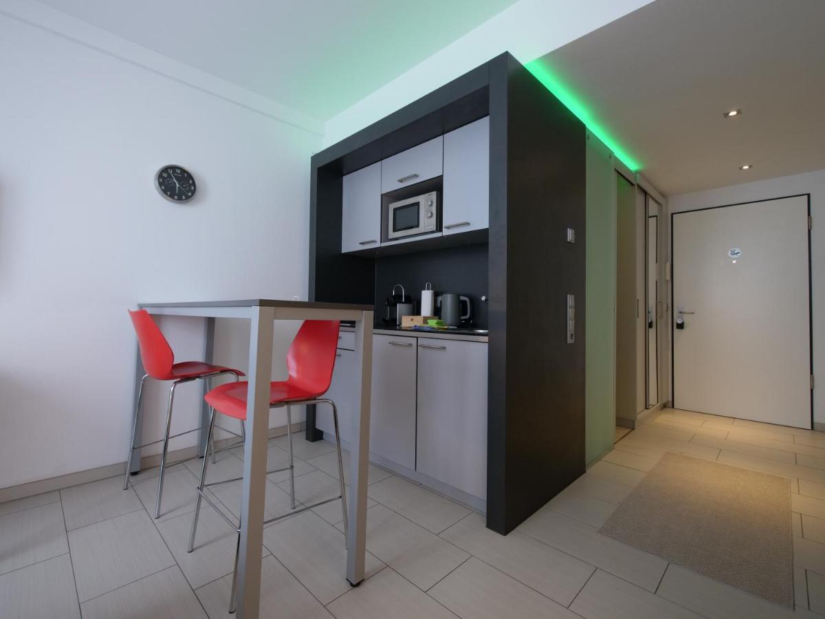 Rooftop Apartment By Rabe - Parkplatz & Free Netflix & Balkon Karlsruhe Exterior photo